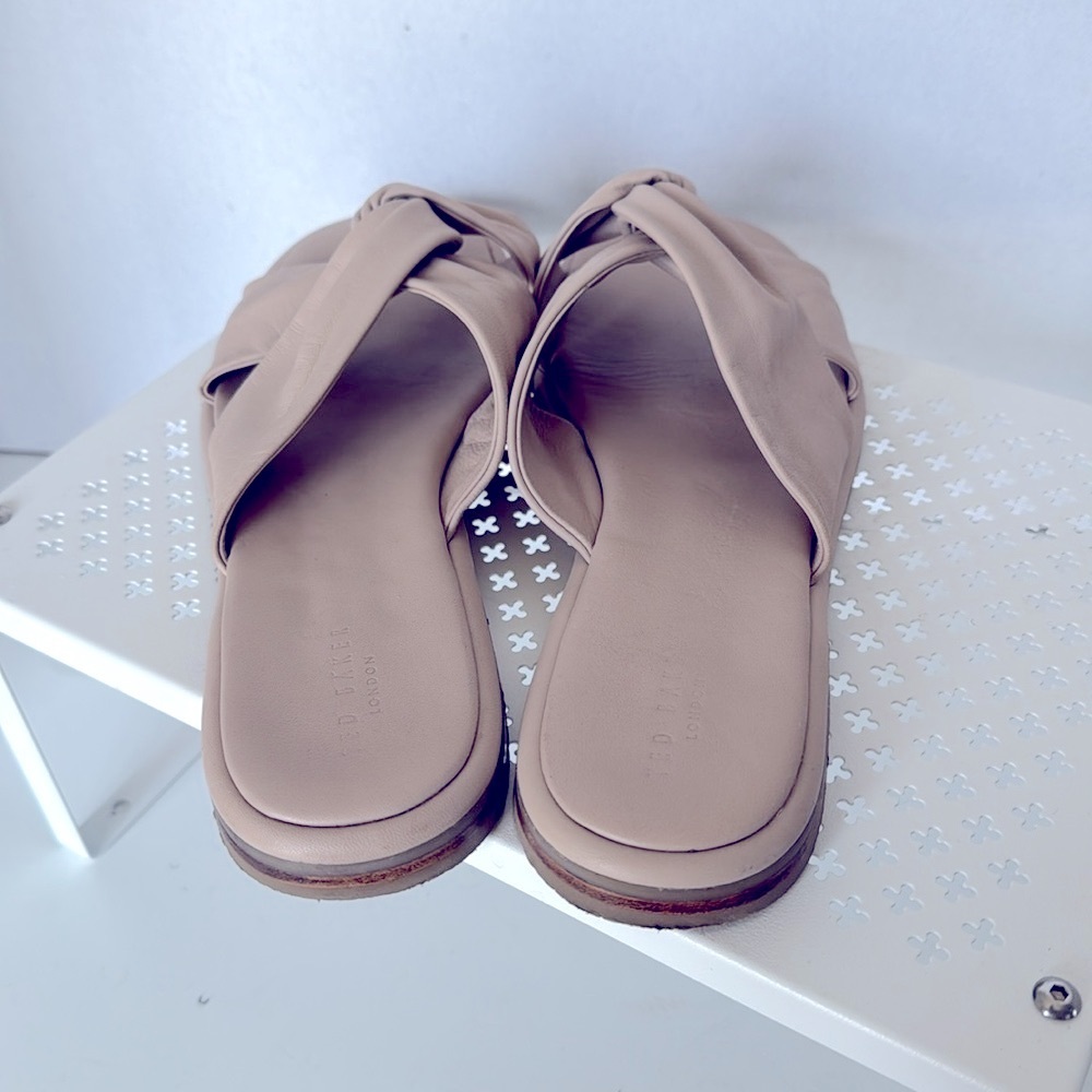 Ted Baker Blush Knotted Slides Sandals Size 9.5 Summer Beach Flats Slip On 40 EU - Picture 3 of 6